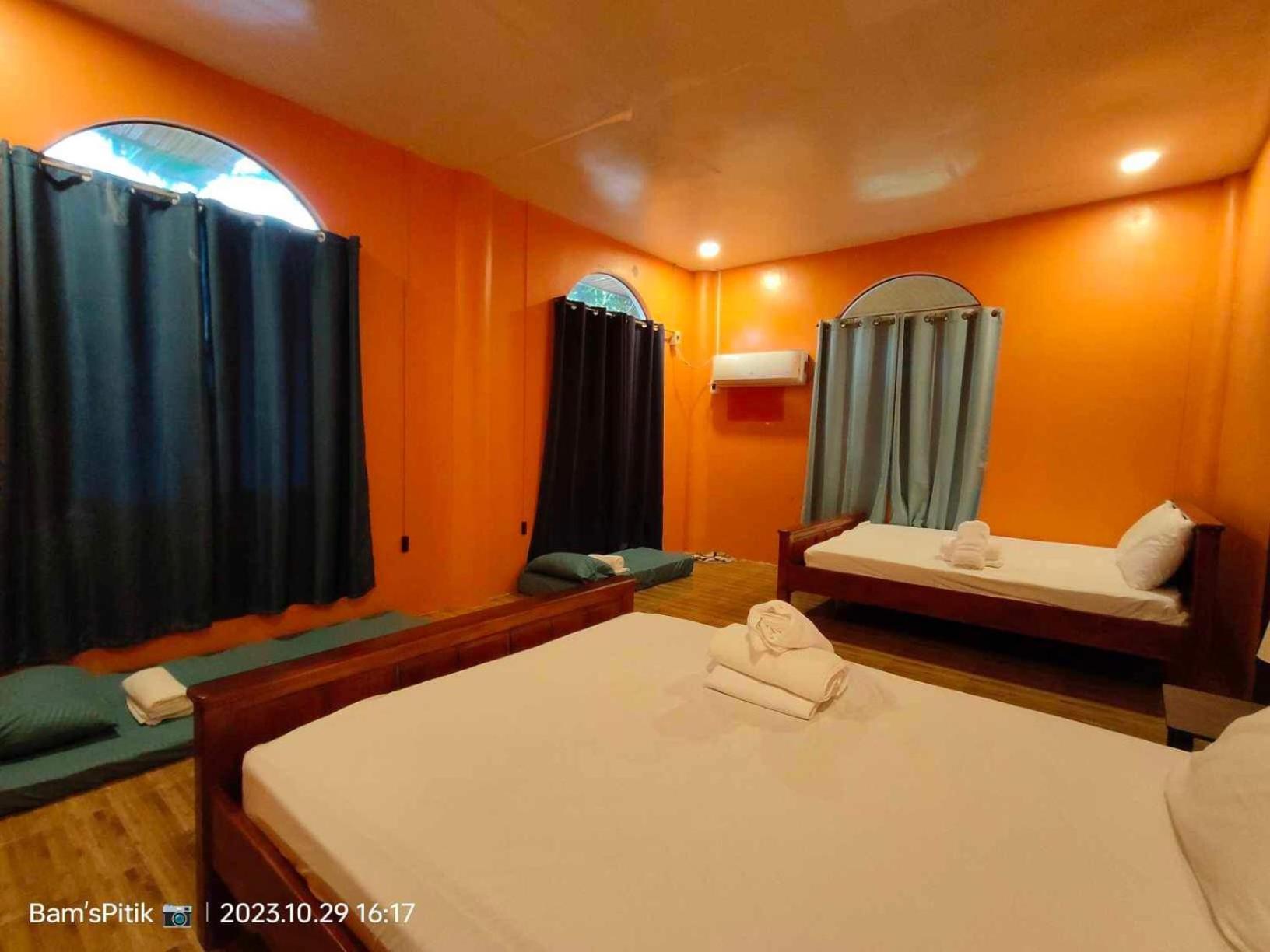 Seaside Traveler'S Inn By Camiguin Island Home Catarman  Buitenkant foto