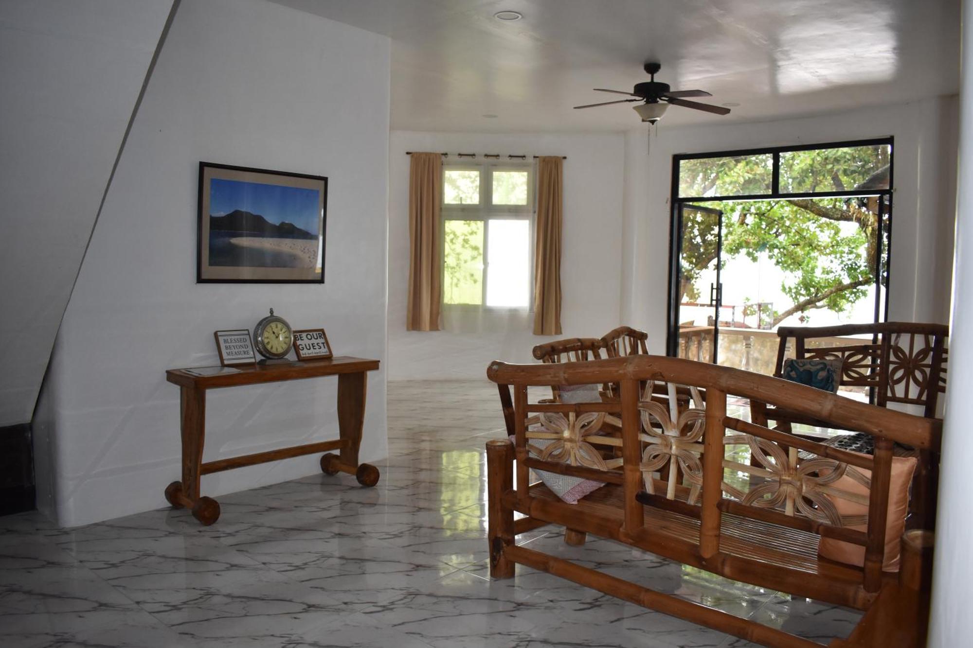 Seaside Traveler'S Inn By Camiguin Island Home Catarman  Buitenkant foto