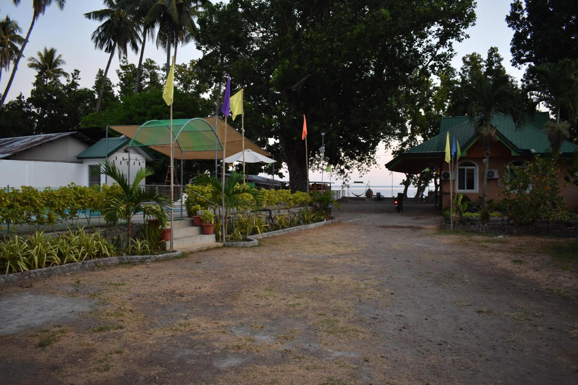 Seaside Traveler'S Inn By Camiguin Island Home Catarman  Buitenkant foto